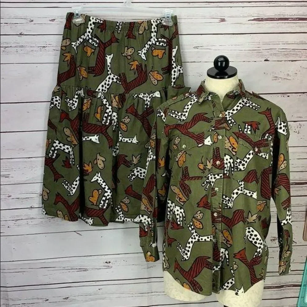 Vintage C.C. Company Women's Cottage Core Animal Print‎ Skirt Set Size Small